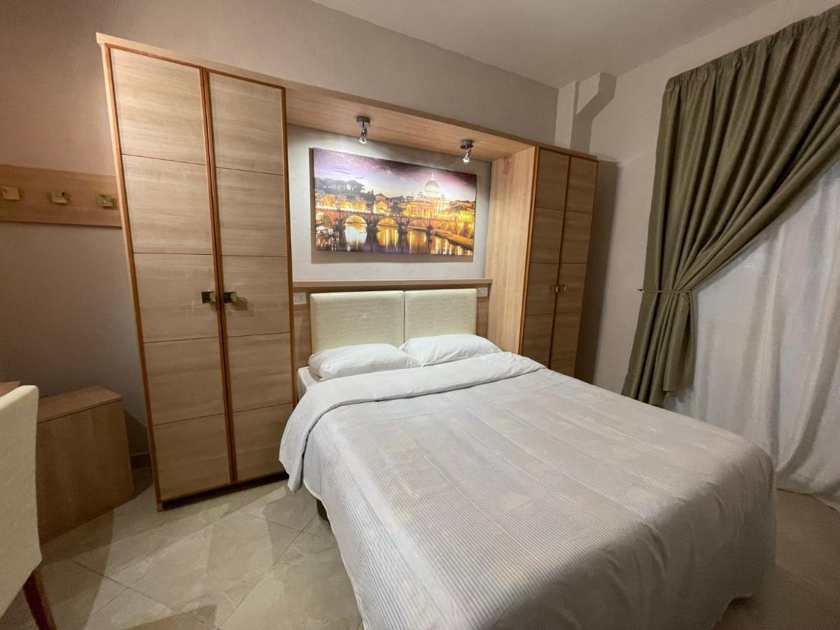 Spqr Suite Рим Экстерьер фото